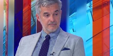 Nino Raspudić: “Da mogu, odmah bih Komšića proglasio personom non grata i blokirao put BiH u EU!”