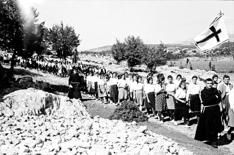 Široki Brijeg: Sveti Ante okupio tisuće vjernika 1925. u Klancu