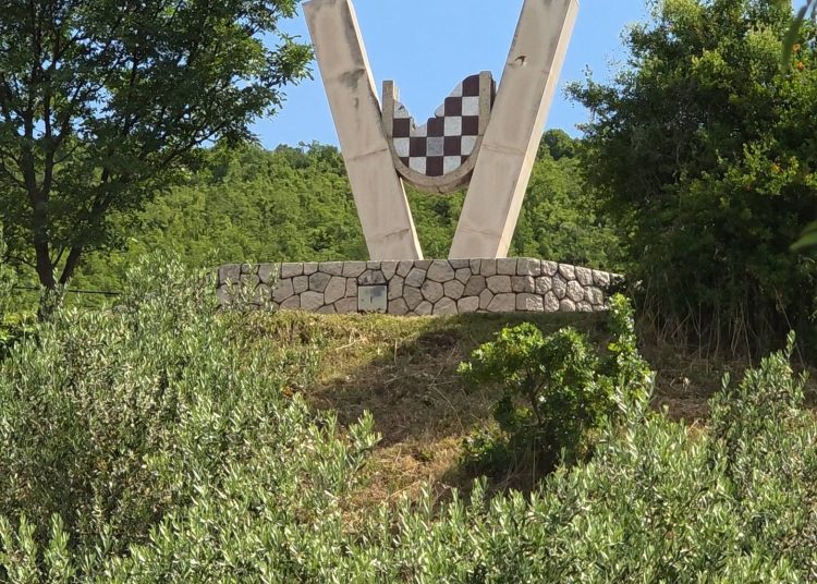 Široki Brijeg: Župljani Buhova proslavili blagdan Presvetoga Trojstva