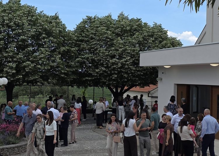 Široki Brijeg: Župljani Buhova proslavili blagdan Presvetoga Trojstva