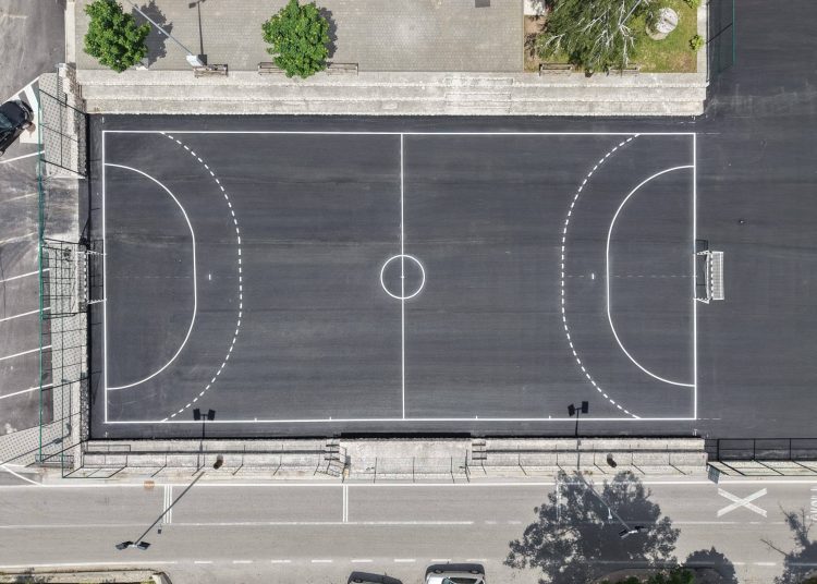 Novo ruho školskog igrališta u Rakitnu: Završeni radovi vrijedni 50.000 KM