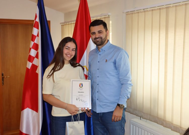 Posuški mladi glazbenici na prijemu kod načelnika: Uručene pohvalnice