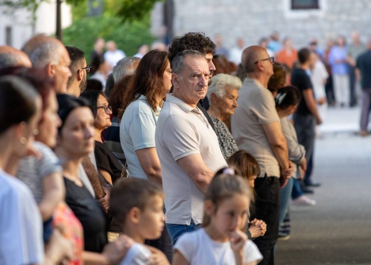 Foto: Franjevački samostan i Župa sv. Ante Padovanskog Humac - Ljubuški