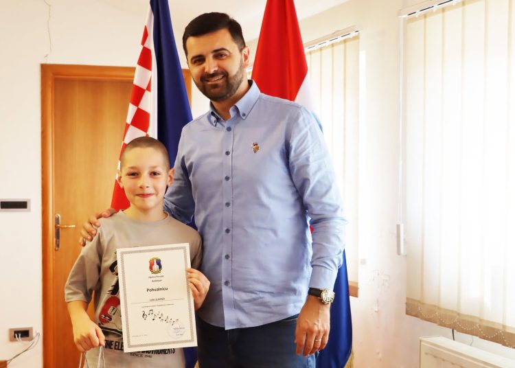 Posuški mladi glazbenici na prijemu kod načelnika: Uručene pohvalnice