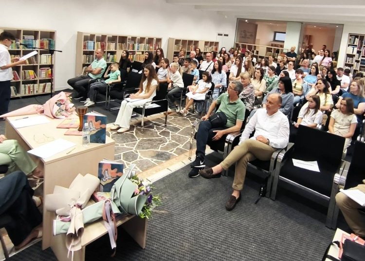 Široki Brijeg: U Narodnoj knjižnici predstavljena slikovnica “Moj i tvoj Vukovar” autorice Adrijane Marić