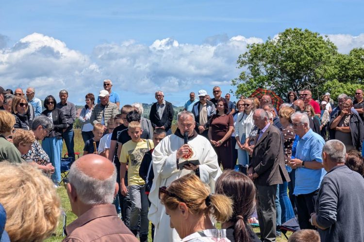 Kod kapelice svetog Ante na Blidinju održana svetkovina i blagoslov polja