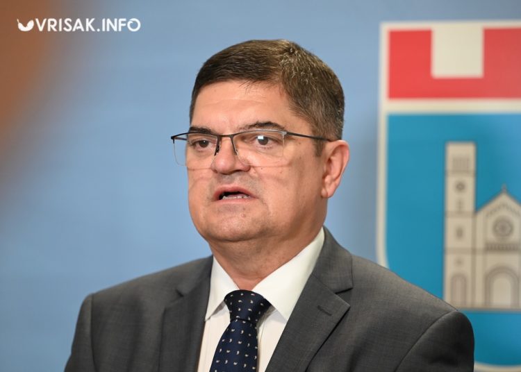 U Širokom Brijegu potpisani ugovori za 25 projekata u Hercegovini vrijednih više od 2,1 milijun KM