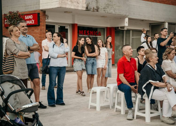 Široki Brijeg: Ugodna večer u gradu uz zvuke limene glazbe