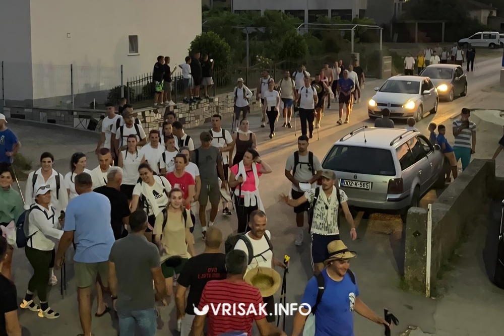 (VIDEO) Široki Brijeg: 115 ramskih hodočasnika stiglo u Ljuti Dolac na putu prema Međugorju (VIDEO) Široki Brijeg: 115 ramskih hodočasnika stiglo u Ljuti Dolac na putu prema Međugorju