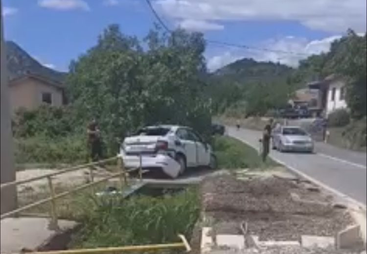 Prometna nesreća kod Ljubuškog:     Veća materijalna šteta, promet usporen