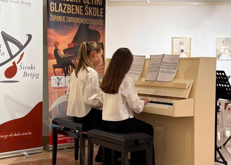U Širokom Brijegu održan „Koncert četiri glazbene škole ŽZH