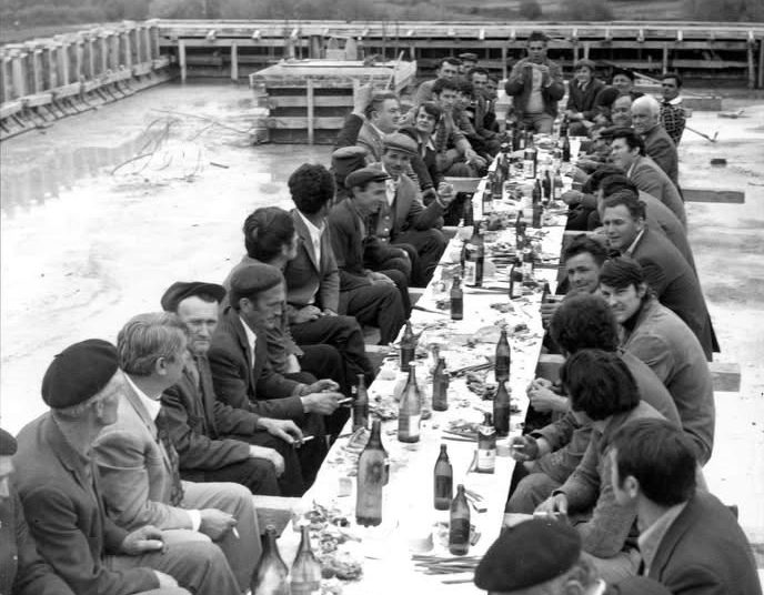 Široki Brijeg 1974.: Kad je Hotel Park dobio krov, slavlje graditelja na vrhu