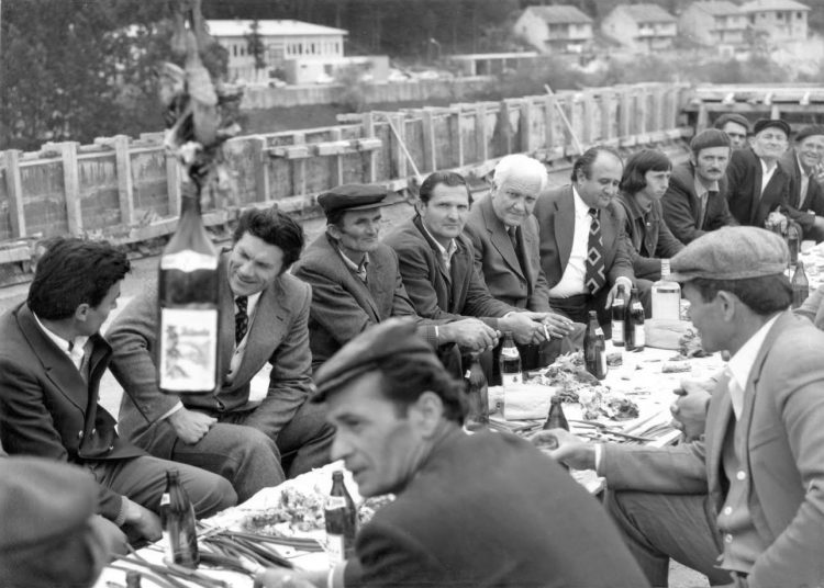 Široki Brijeg 1974.: Kad je Hotel Park dobio krov, slavlje graditelja na vrhu