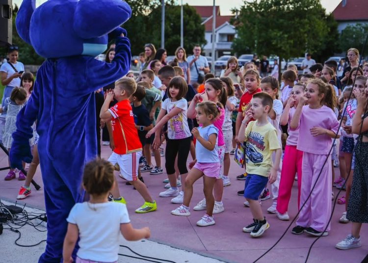 Prava ljetna čarolija u Širokom Brijegu: Brojni mališani uživali u velikom slavlju