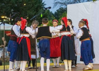 Široki Brijeg: Brojni posjetitelji uživali u večeri folklora u Kočerinu