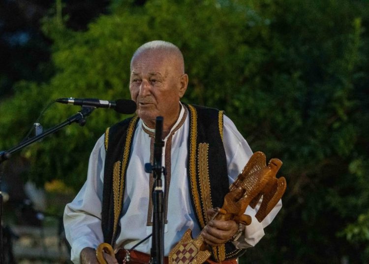 Široki Brijeg: Brojni posjetitelji uživali u večeri folklora u Kočerinu