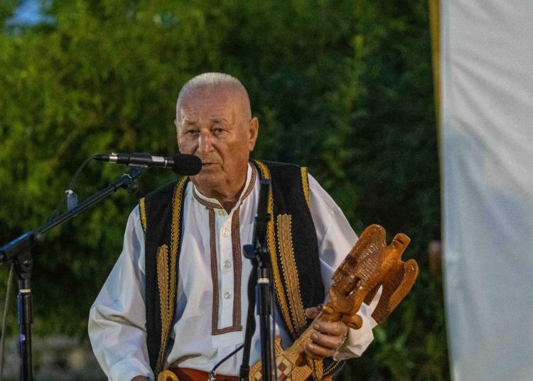 Široki Brijeg: Brojni posjetitelji uživali u večeri folklora u Kočerinu