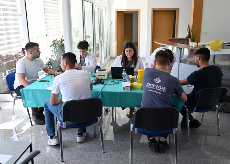 Široki Brijeg: Djelatnici Emerusa i TT Kabela darovali 23 doze krvi