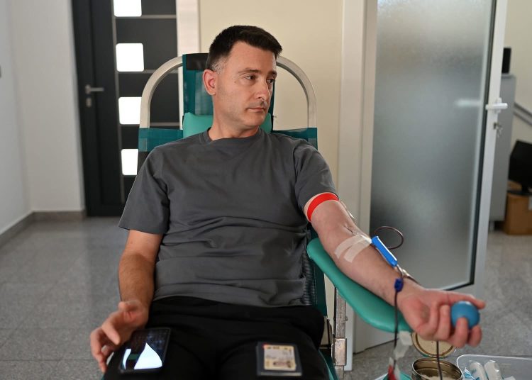 Široki Brijeg: Djelatnici Emerusa i TT Kabela darovali 23 doze krvi