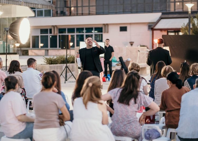 Široki Brijeg: Od ideje dvojice entuzijasta do programa koji nastavlja oduševljavati publiku