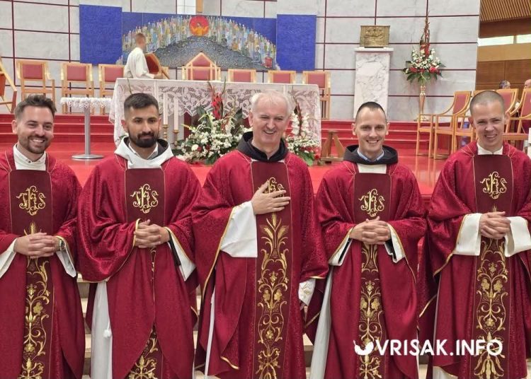 Pet novih svećenika zaređeno u Mostaru: Među njima i fra David Slišković iz Širokog Brijega