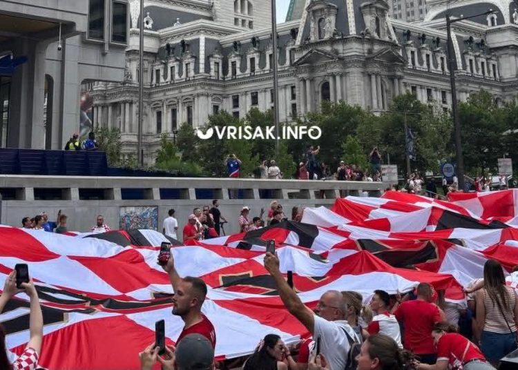 (VIDEO) “Izađi mala” odjekivala Philadelphijom: Navijači iz Hercegovine oduševili američke mladence