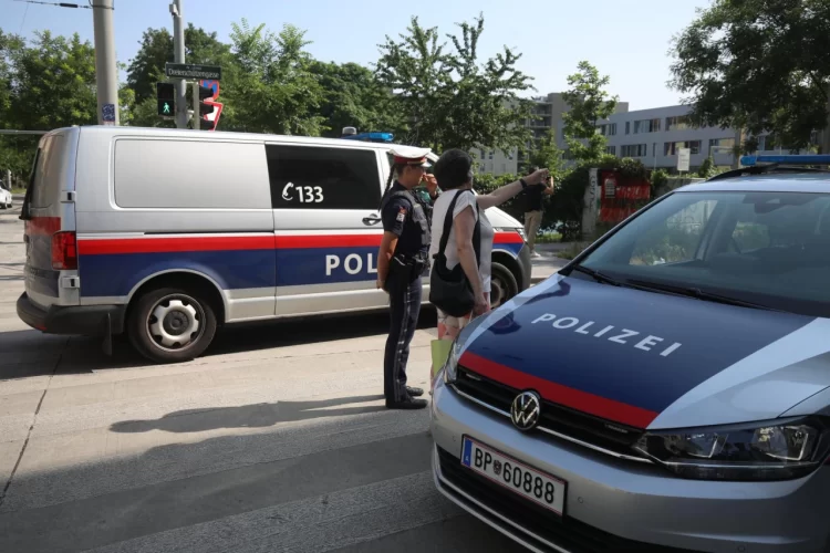 Mladić iz BiH osumnjičen za napad nožem na 16-godišnjaka u Austriji