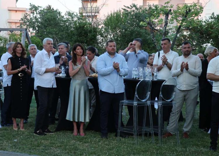 Trnjak Fest u Ljubuškom oduševio: Zaboravljena sorta postala grandiozno vino