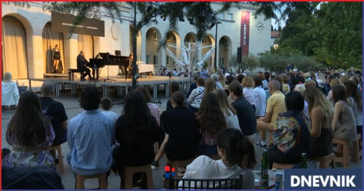 Opera „Carmen“ pod zvijezdama oduševila mostarsku publiku