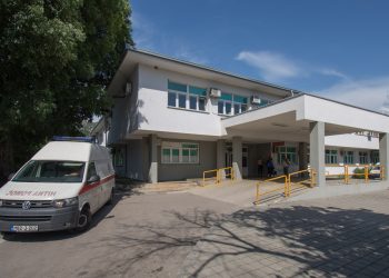 Veliko ulaganje u Dom zdravlja Ljubuški: Nova oftalmološka oprema vrijedna više od 40.000 KM