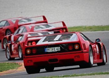 Ferrari vrijedan milijune: Na Jadranskoj magistrali snimljen legendarni F40