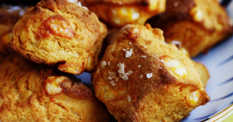 Recept za najmekša domaća peciva s jednim tajnim sastojkom