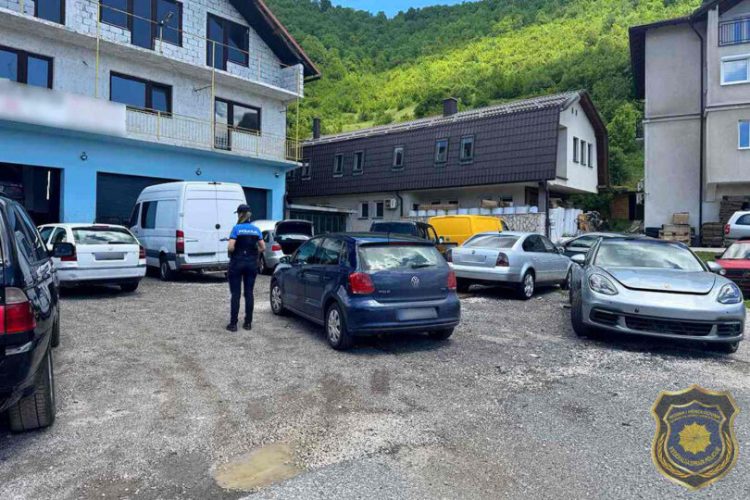Akcija „Fingiranje 2“: Uhićene dvije osobe zbog lažiranja prometnih nesreća i prijevara s osiguranjima