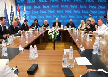 HDZ BiH upozorio na nedovoljnu informiranost birača o novim izbornim pravilima