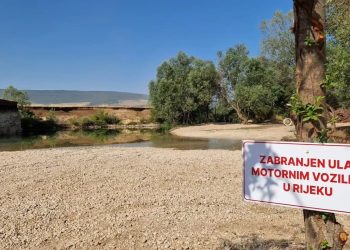Mostarsko blato ponovno oživljava: Mještani, vatrogasci i ribolovci zajedničkim snagama uređuju Jarski modraš