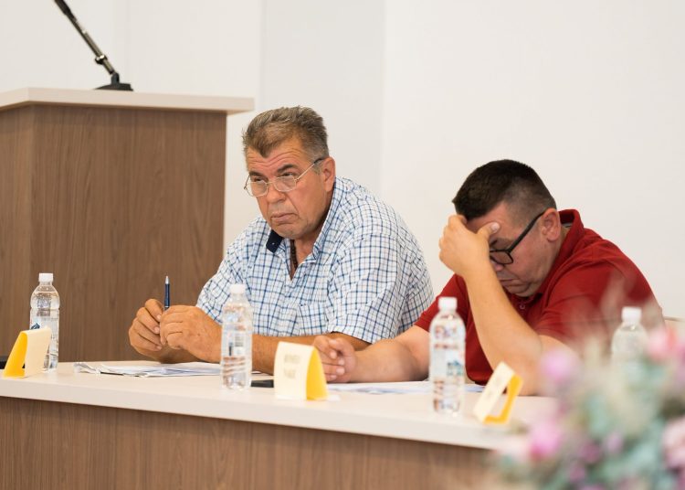 Široki Brijeg: Vijećnici jednoglasno usvojili odluke o dobiti Vodovoda, gradskim nekretninama i dodjeli Zlatnih plaketa