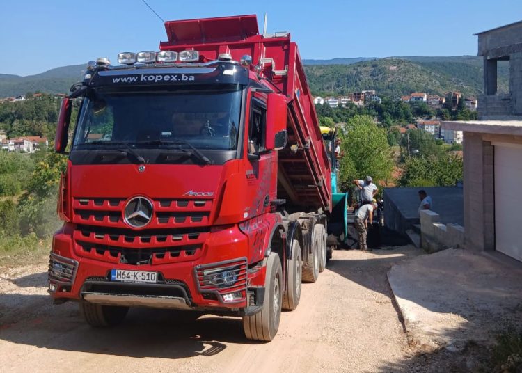 Pogledajte kako napreduju radovi u Grabovini: Asfaltiranje Franjevačke ulice ulazi u završnicu