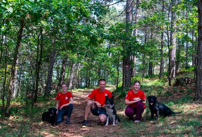 HGSS Posušje dio međunarodnog treninga K9 timova u Žepču HGSS Posušje dio međunarodnog treninga K9 timova u Žepču
