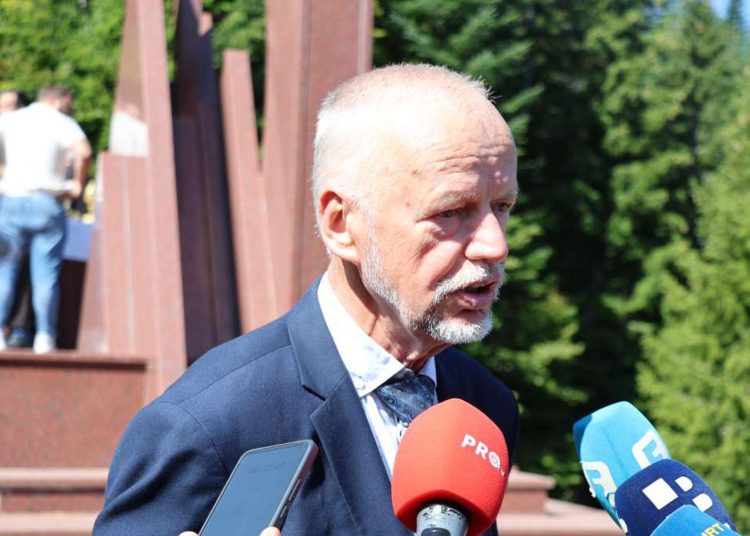 Obilježena 33. obljetnica stradanja hrvatskih branitelja i civila na Stipića livadi i u Doljanima