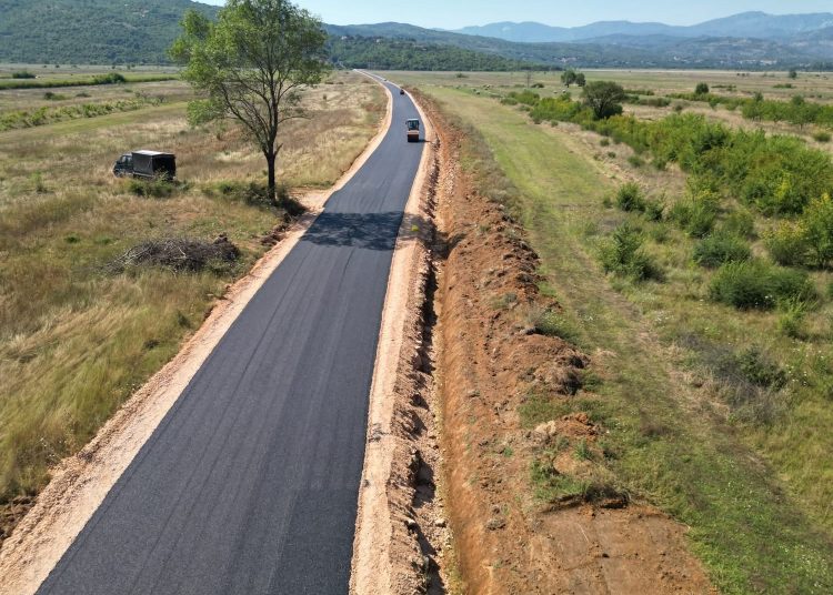 Grude: Asfaltira se dionica Bobanova Draga – Blaževići vrijedna gotovo 1,2 milijuna KM