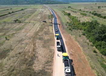Grude: Asfaltira se dionica Bobanova Draga – Blaževići: U cestu uloženo gotovo 1,2 milijuna KM