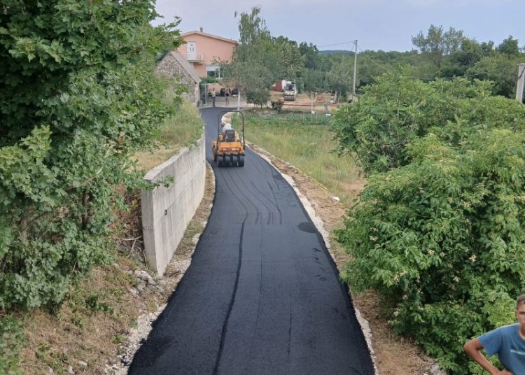 Široki Brijeg: U Crnču asfaltirana cesta u dužini 2.200 metara