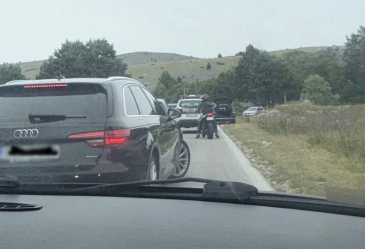 Prometna nesreća na cesti Posušje – Blidinje, promet usporen
