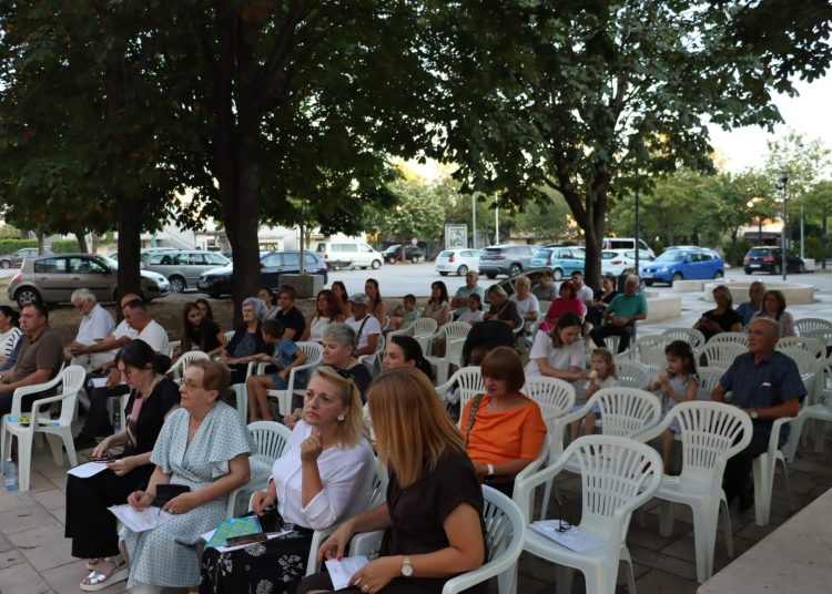 Dvanaesta večer ikavice okupila autore iz ŽZH i brojne posjetitelje u Posušju