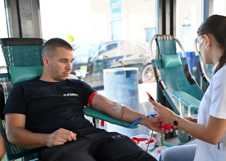 Široki Brijeg: Djelatnici iForm-a darovali 15 doza krvi u 30. ovogodišnjoj akciji u ŽZH