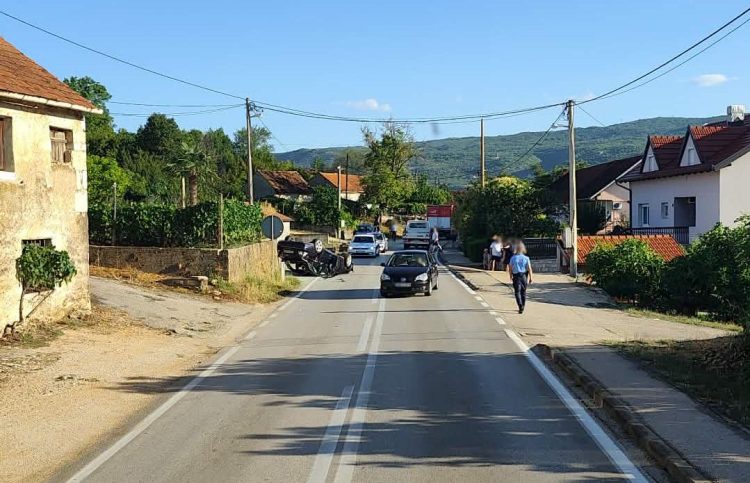 Nesreća na ulazu u Grude iz smjera Ljubuškog: Na terenu policija i Hitna pomoć