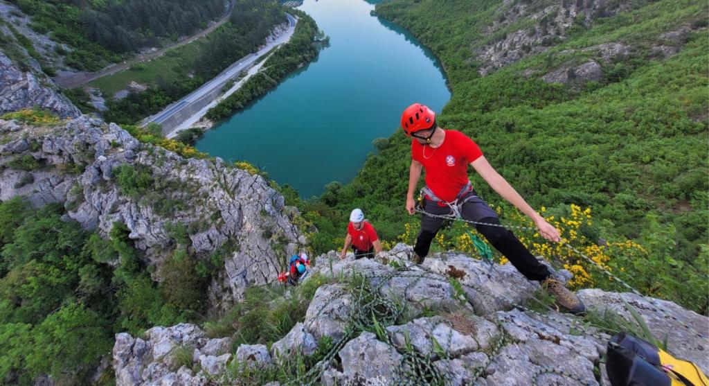 Velika spasilačka vježba u Jablanici okupit će službe iz cijele BiH Velika spasilačka vježba u Jablanici okupit će službe iz cijele BiH