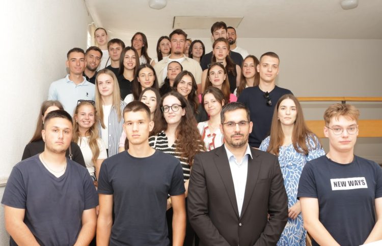 Studentima iz HBŽ-a 200 KM mjesečno, potpisano 38 novih ugovora