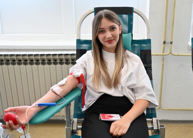 Rekordno darivanje krvi u Tihaljini, ovogodišnji broj prikupljenih doza u ŽZH premašio 1.000