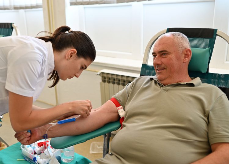 Rekordno darivanje krvi u Tihaljini, ovogodišnji broj prikupljenih doza u ŽZH premašio 1.000